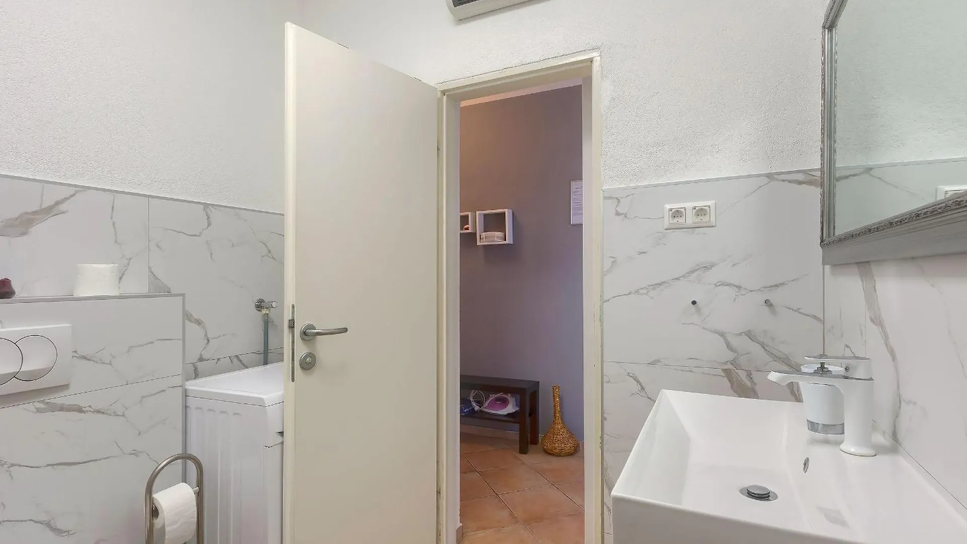 Gemuetliche Ferienwohnung 3 Valbandon Apartment